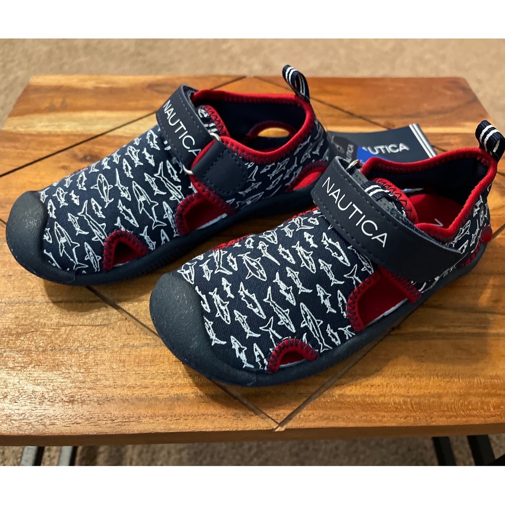 Nautica Kids‎ Water Shoes Sandals Shark Print Navy Red Hook Loop Size 9 NWT